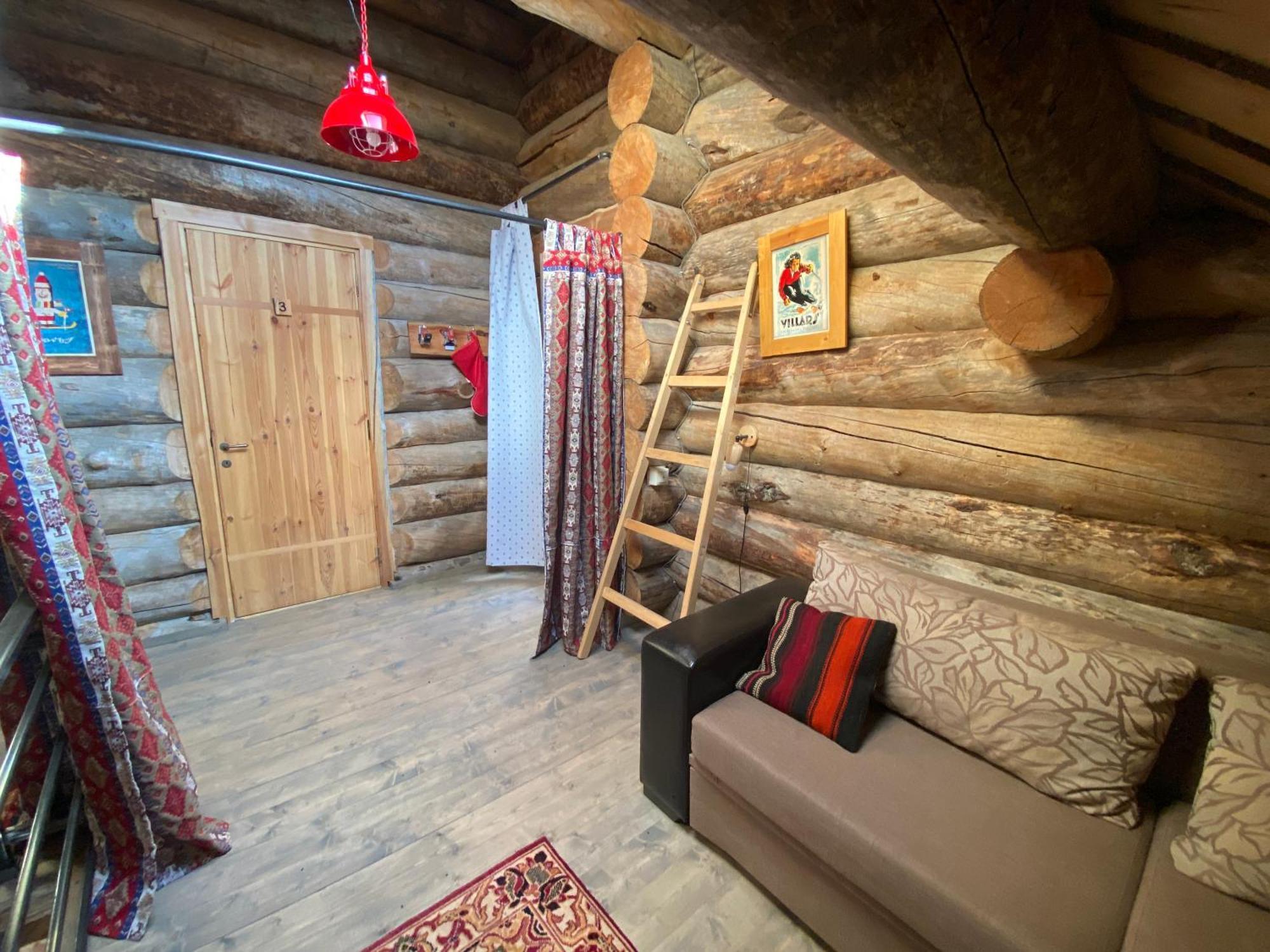 Mountain Cricket Chalets And Apartments Gudauri Habitación foto